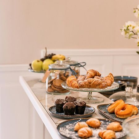 Gentile Suite & Spa Vomero Napels Buitenkant foto