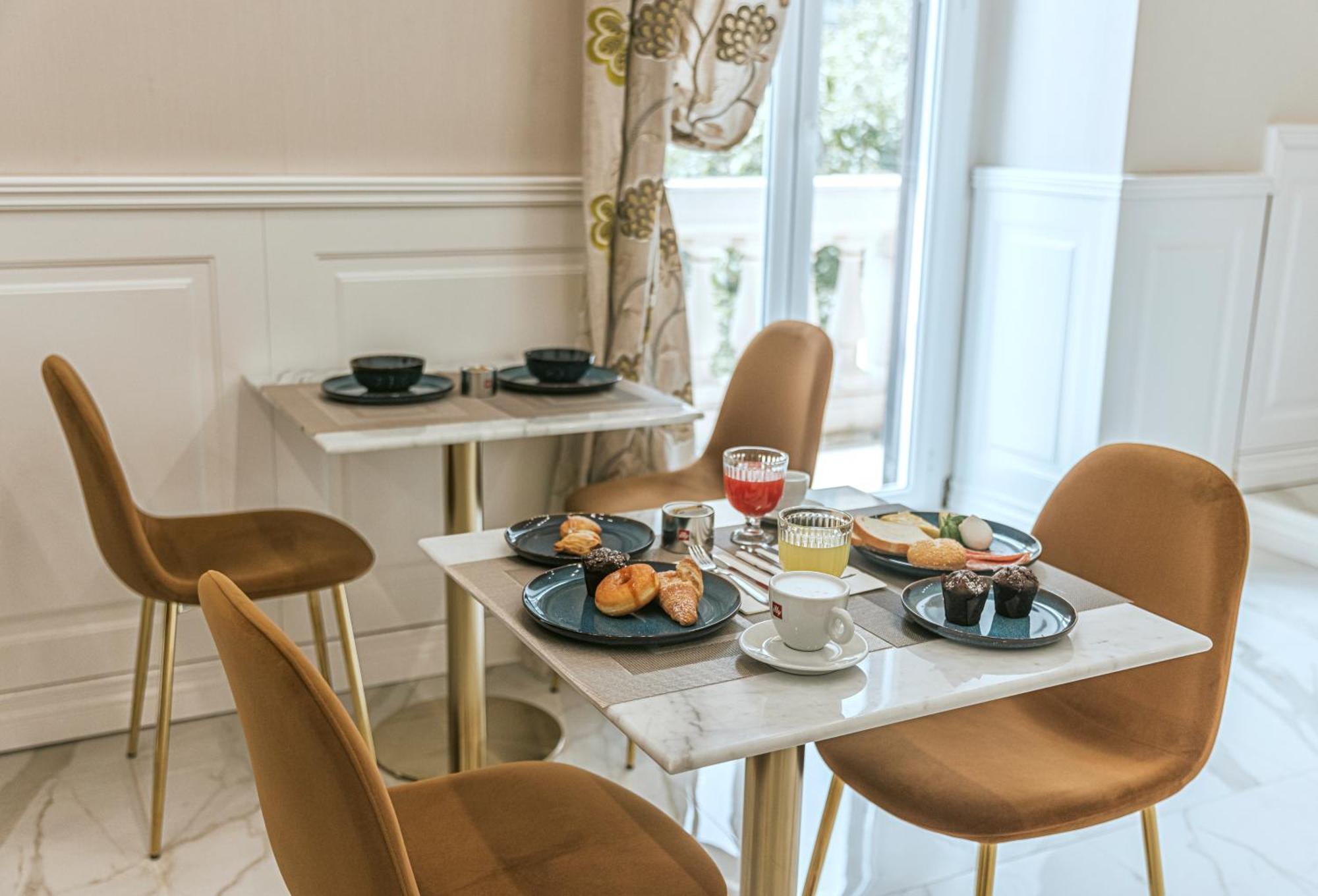 Gentile Suite & Spa Vomero Napels Buitenkant foto