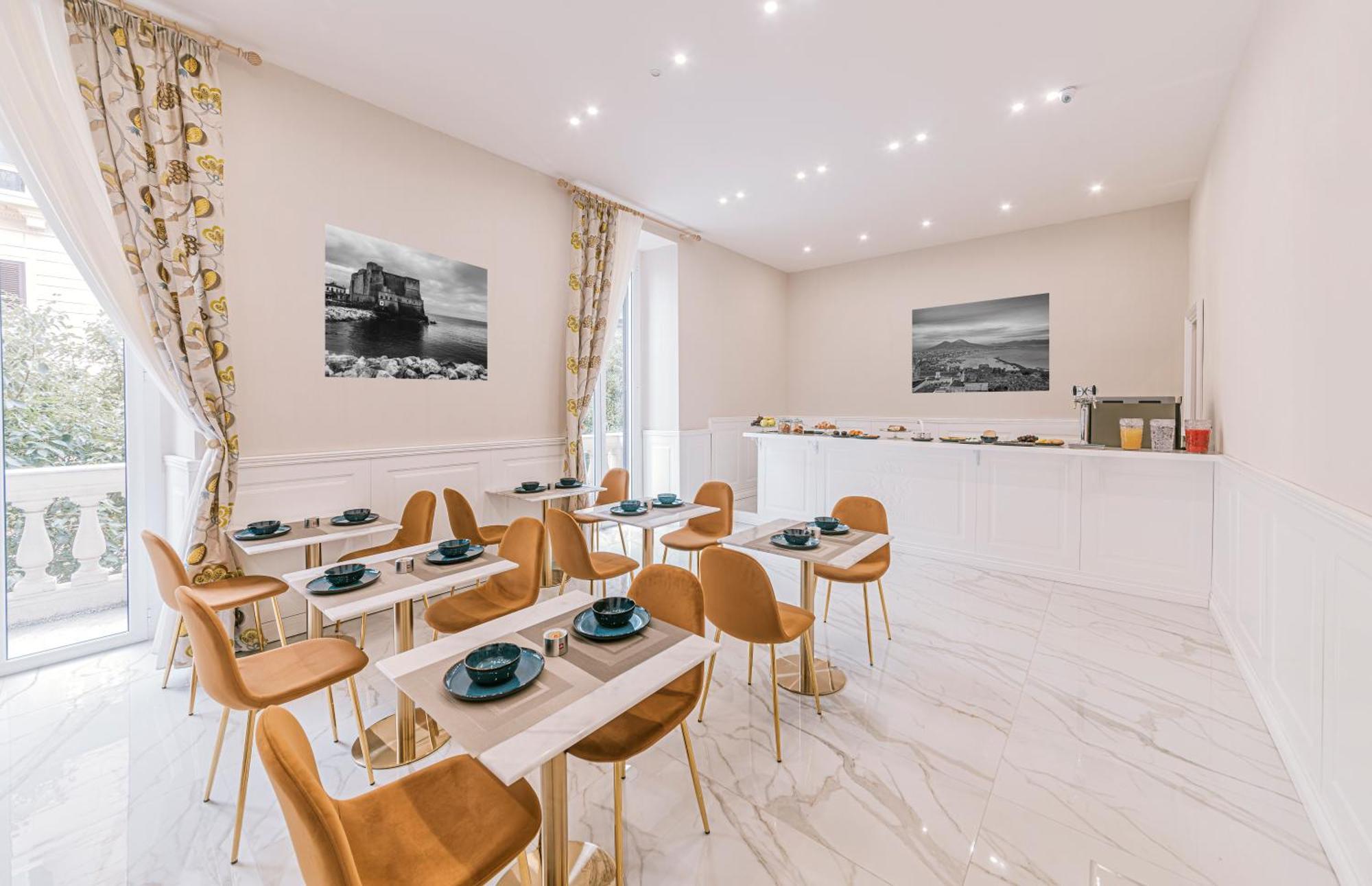 Gentile Suite & Spa Vomero Napels Buitenkant foto