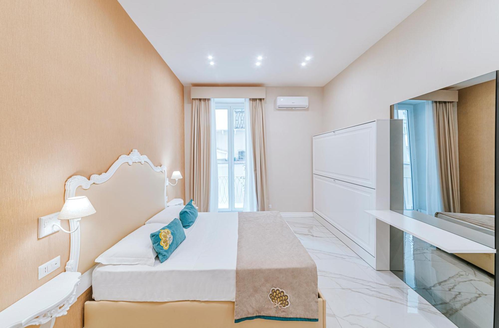 Gentile Suite & Spa Vomero Napels Buitenkant foto