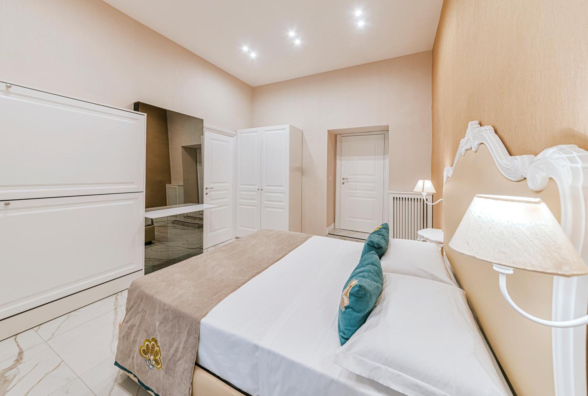 Gentile Suite & Spa Vomero Napels Buitenkant foto
