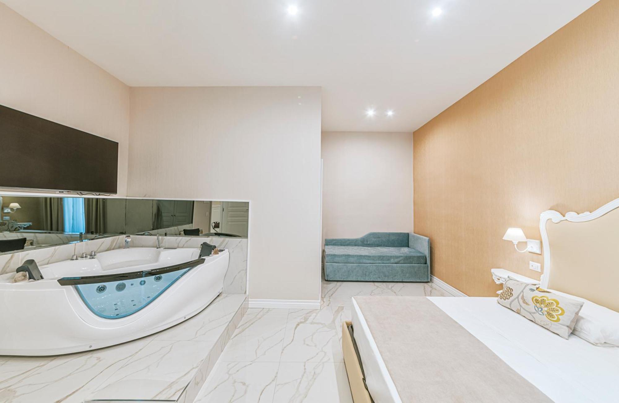 Gentile Suite & Spa Vomero Napels Buitenkant foto