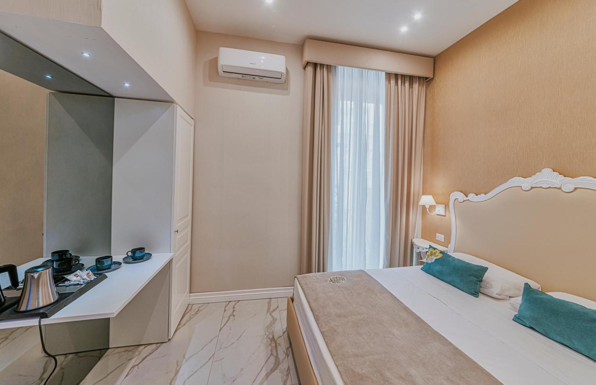 Gentile Suite & Spa Vomero Napels Buitenkant foto