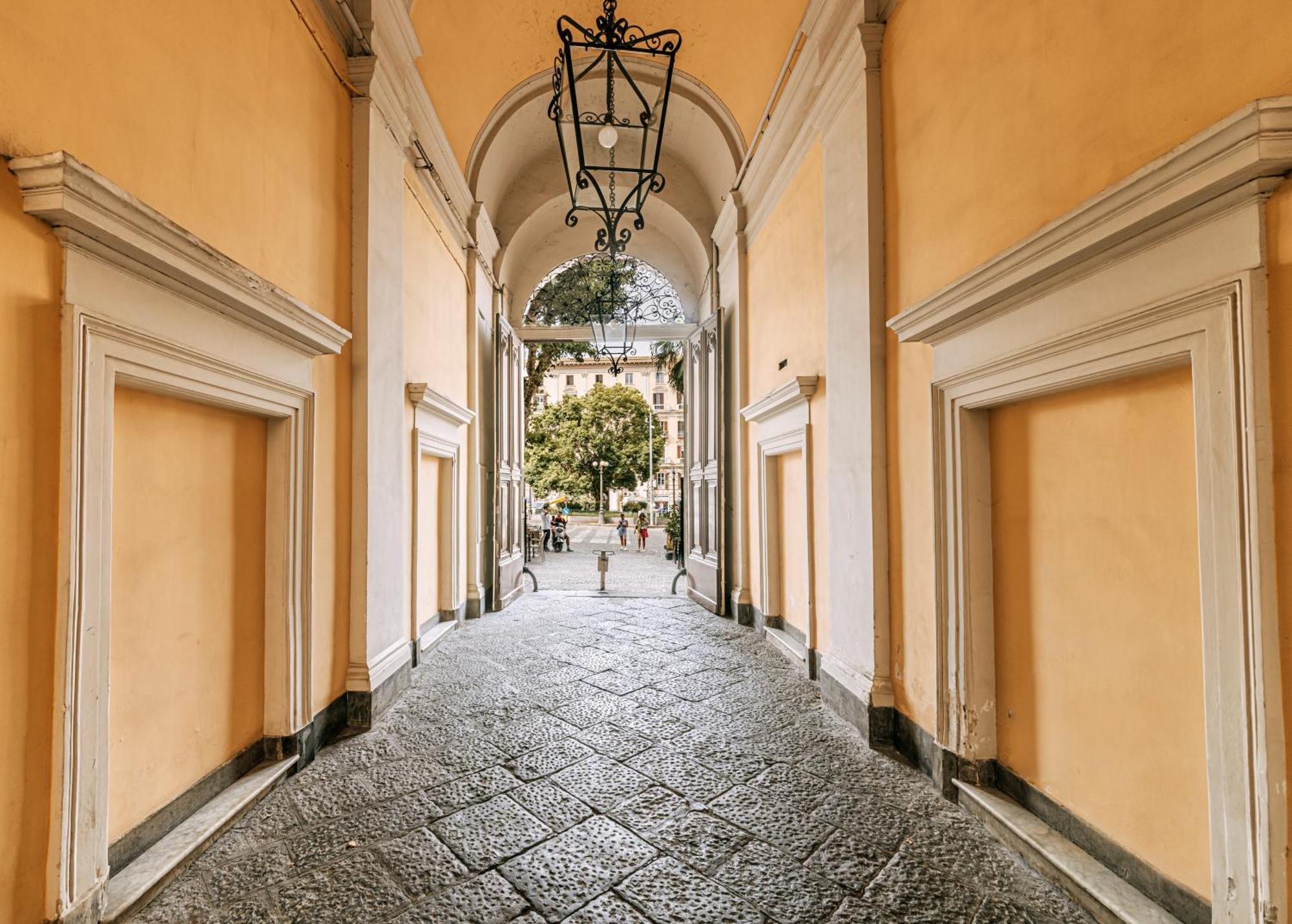 Gentile Suite & Spa Vomero Napels Buitenkant foto